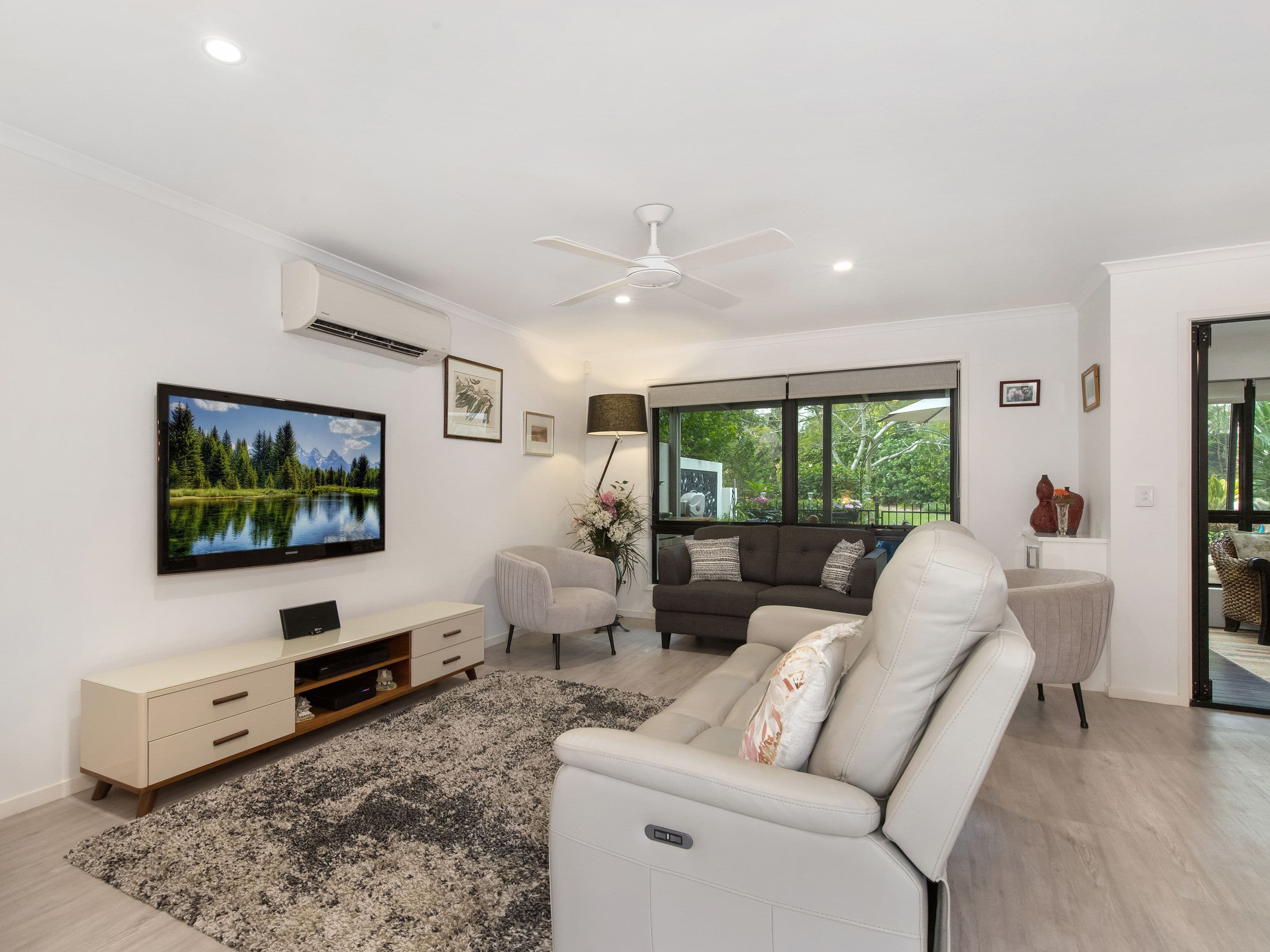 13 Riverwalk Avenue, Robina QLD 4226, Robina - Thumbnail 5