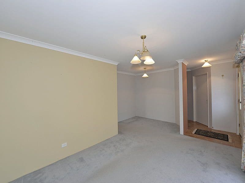 2 Sunderland Close, GREENFIELDS WA 6210, Greenfields - Thumbnail 2
