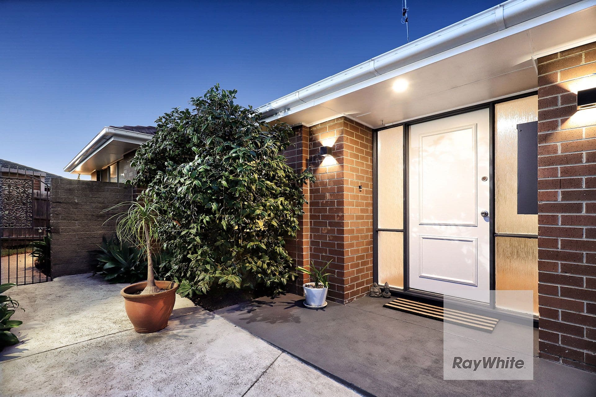 8 Convery Court, Gladstone Park VIC 3043, Gladstone Park - Thumbnail 3