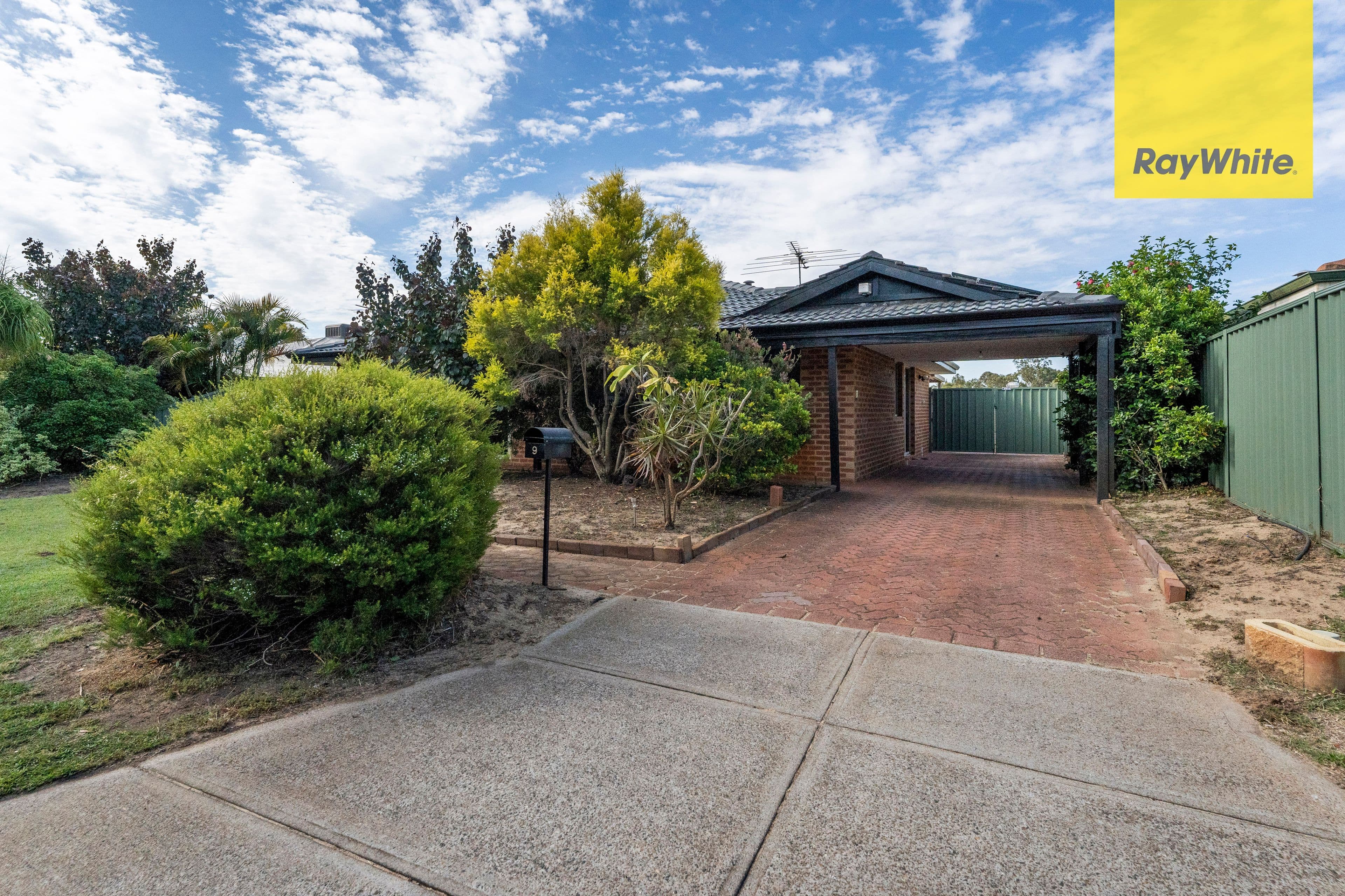 9 Gotland Court, Stratton WA 6056, Stratton - Image 1