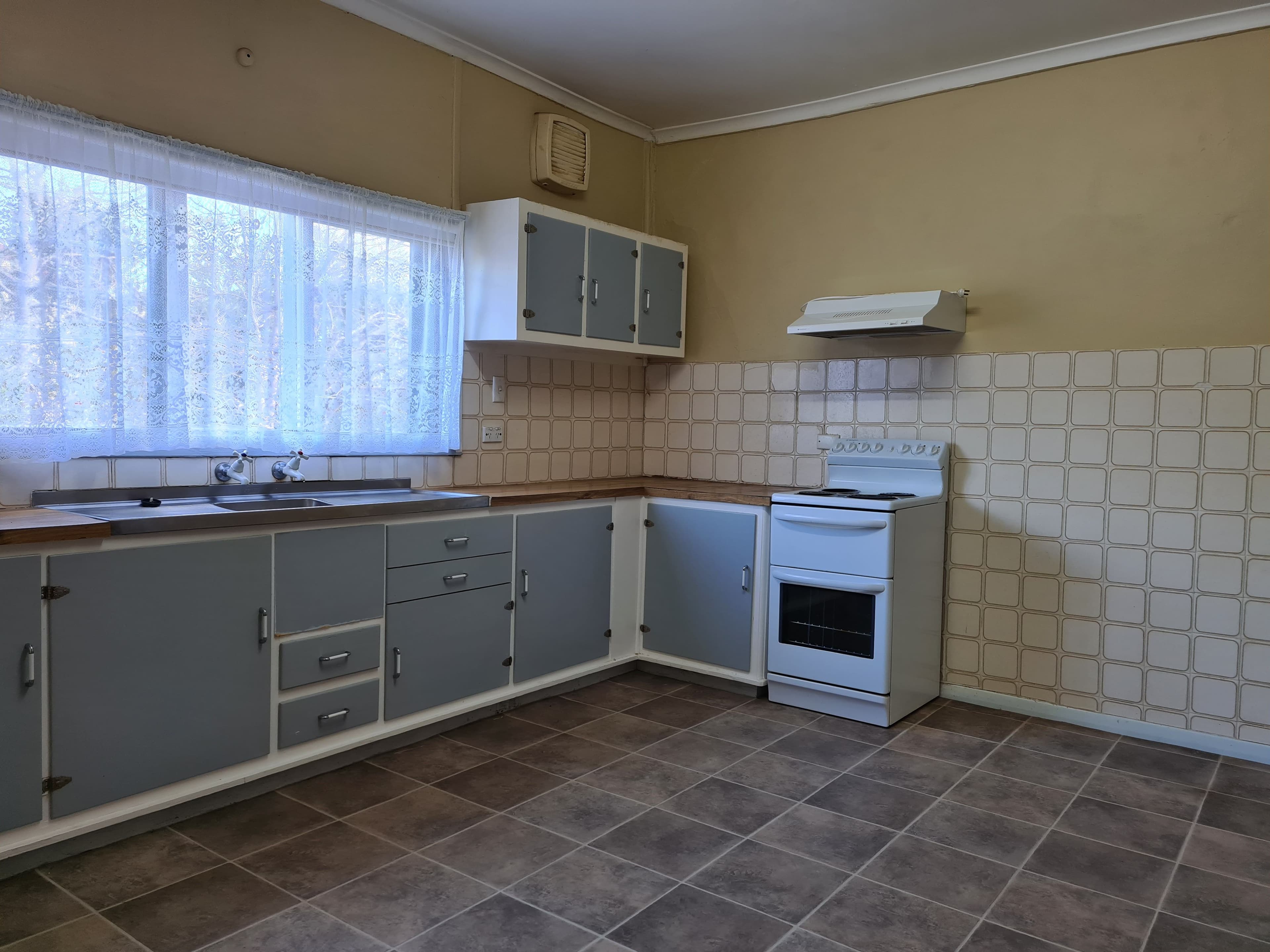 12 Guildford Street, Blyth SA 5462, Blyth - Thumbnail 3