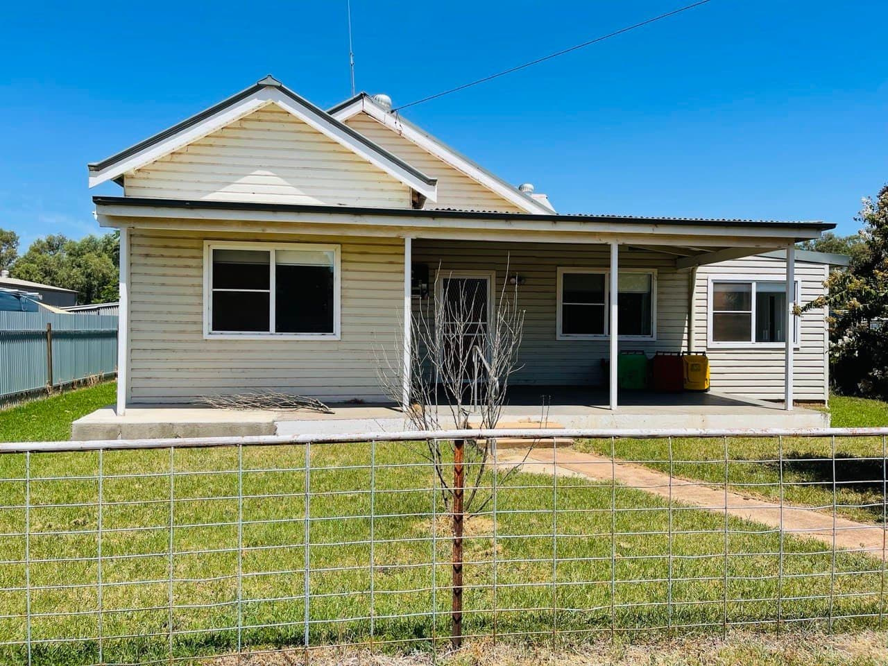 10 Bathurst Street, Condobolin NSW 2877, Condobolin - Image 1
