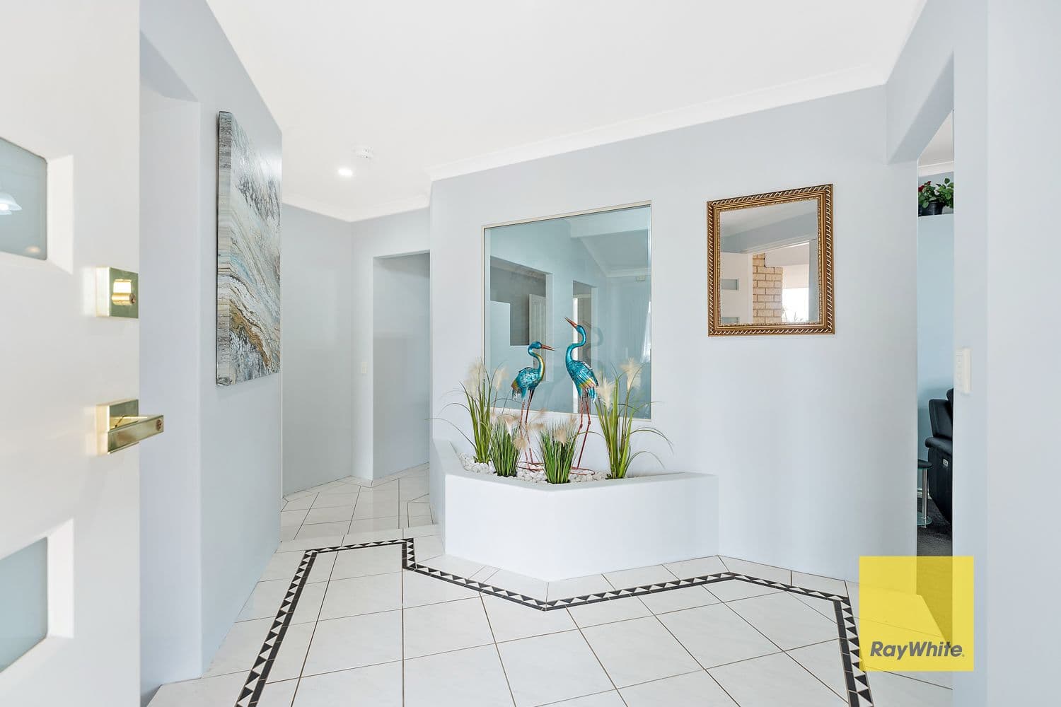 18 Dryandra Way, Thornlie WA 6108, Thornlie - Thumbnail 2