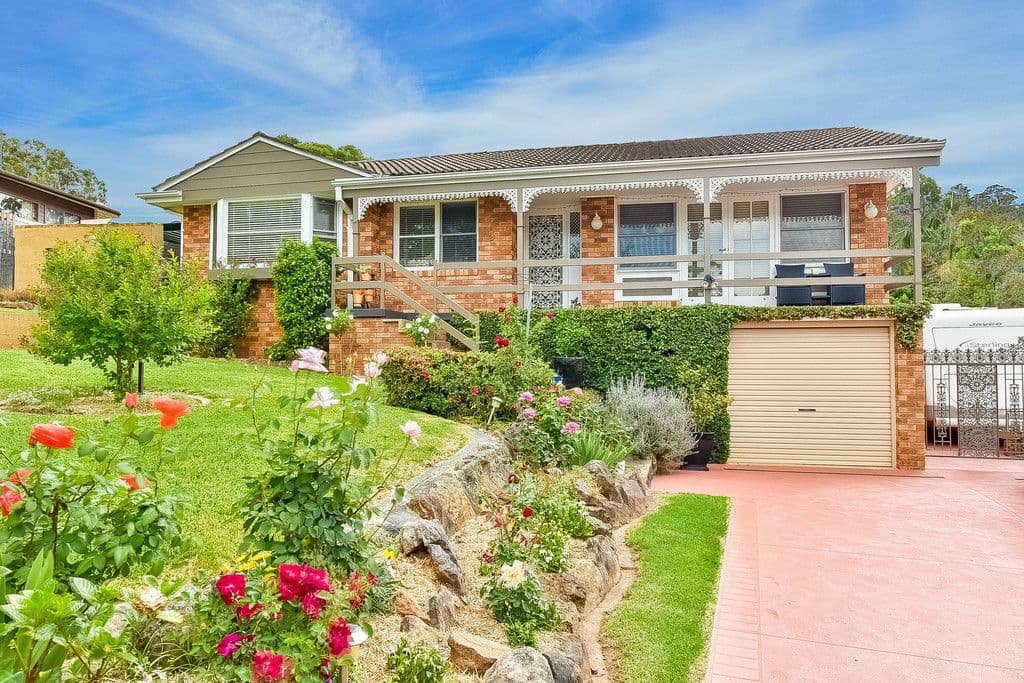 5 Athel Tree Crescent, Bradbury NSW 2560, Bradbury - Image 1