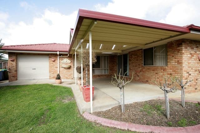 9 Kaldari Crescent, GLENFIELD PARK NSW 2650, Glenfield Park - Thumbnail 8