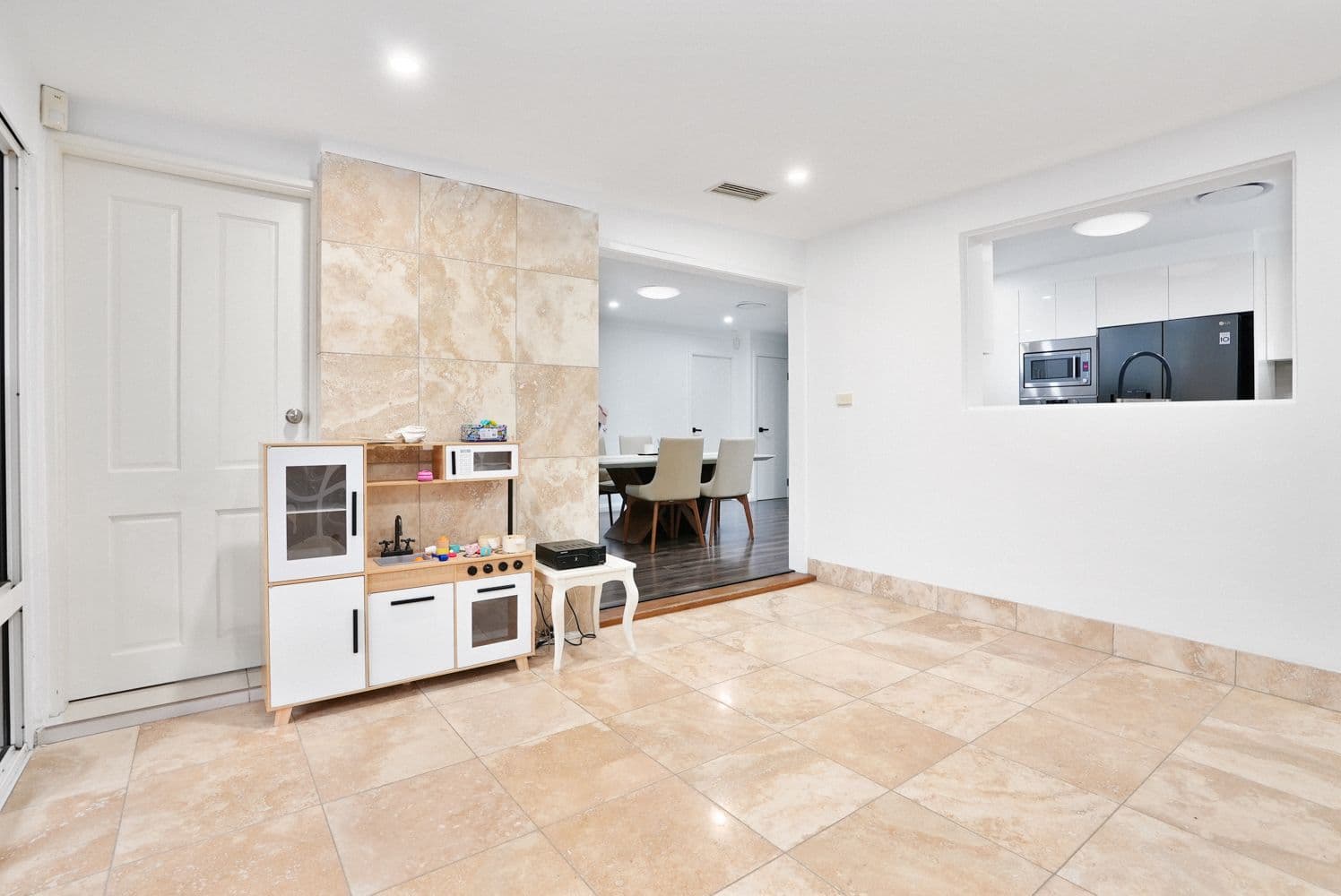 49 Fleurs Street, Minchinbury NSW 2770, Minchinbury - Thumbnail 6
