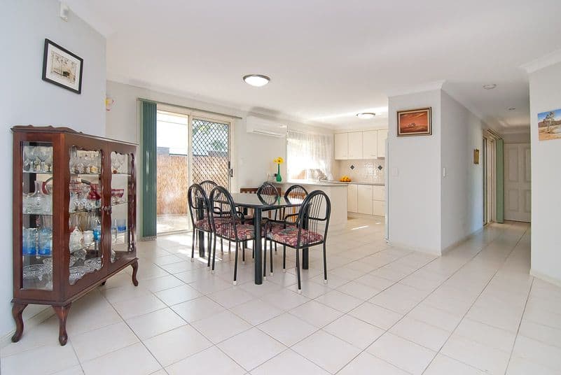 20 Capricorn Avenue, CRESTMEAD QLD 4132, Crestmead - Thumbnail 4
