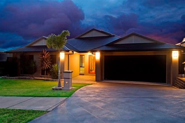 37 Angourie Crescent, PACIFIC PINES QLD 4211, Pacific Pines - Thumbnail 2