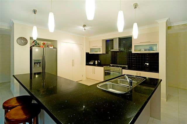 37 Angourie Crescent, PACIFIC PINES QLD 4211, Pacific Pines - Thumbnail 4