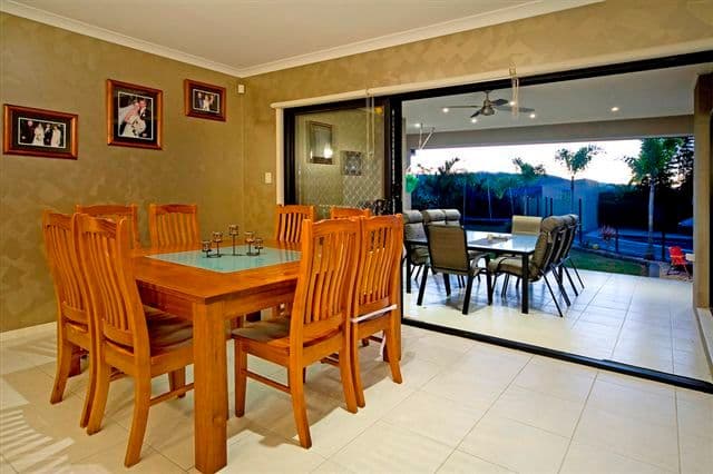 37 Angourie Crescent, PACIFIC PINES QLD 4211, Pacific Pines - Thumbnail 5