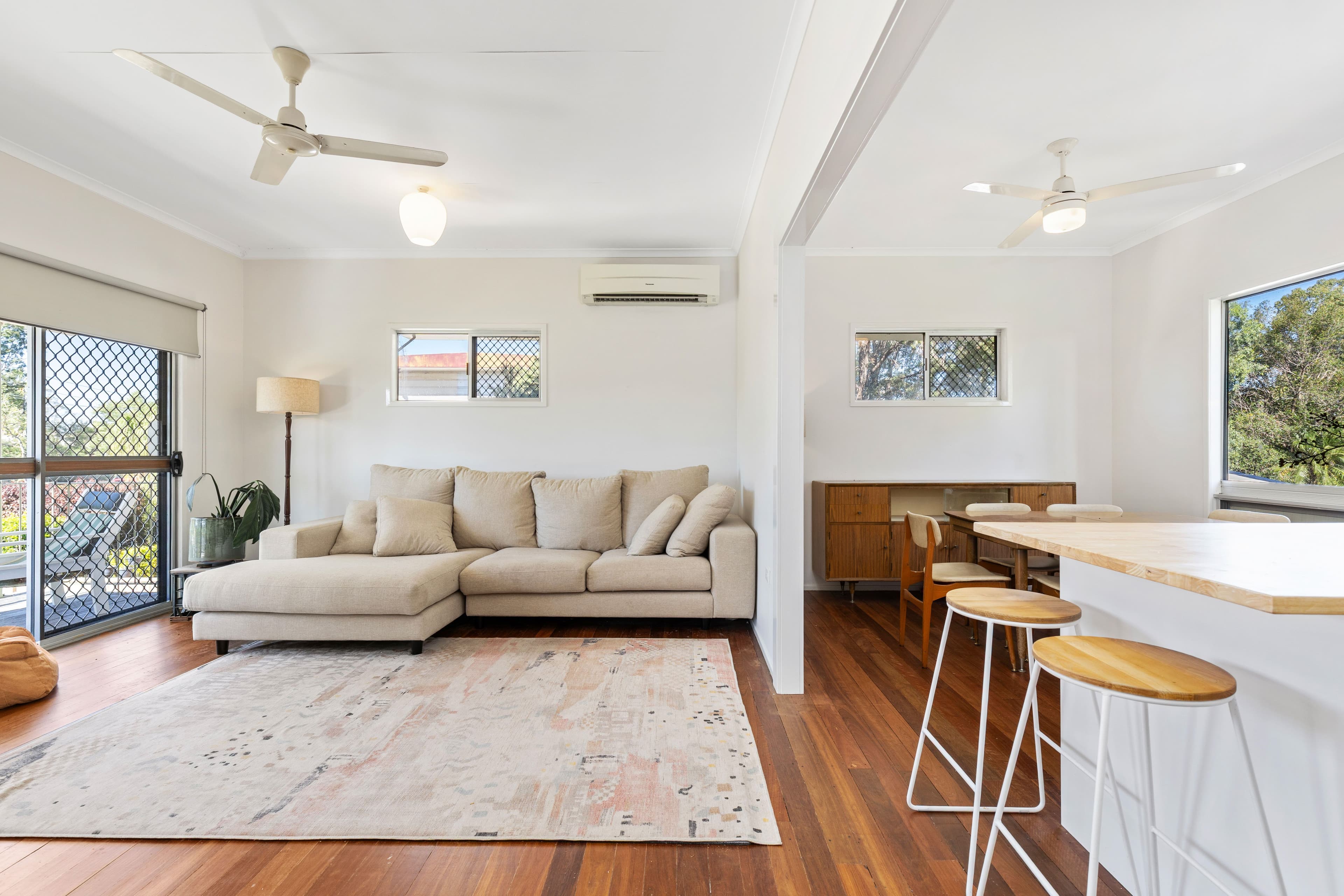 10 Loch Street, Emerald QLD 4720, Emerald - Thumbnail 5