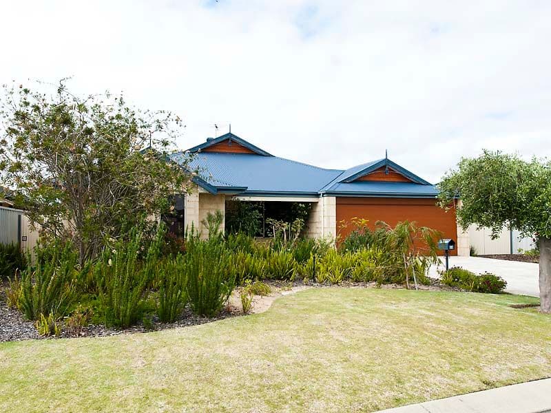 33 Valheru Avenue, ROCKINGHAM WA 6168, Rockingham - Image 1