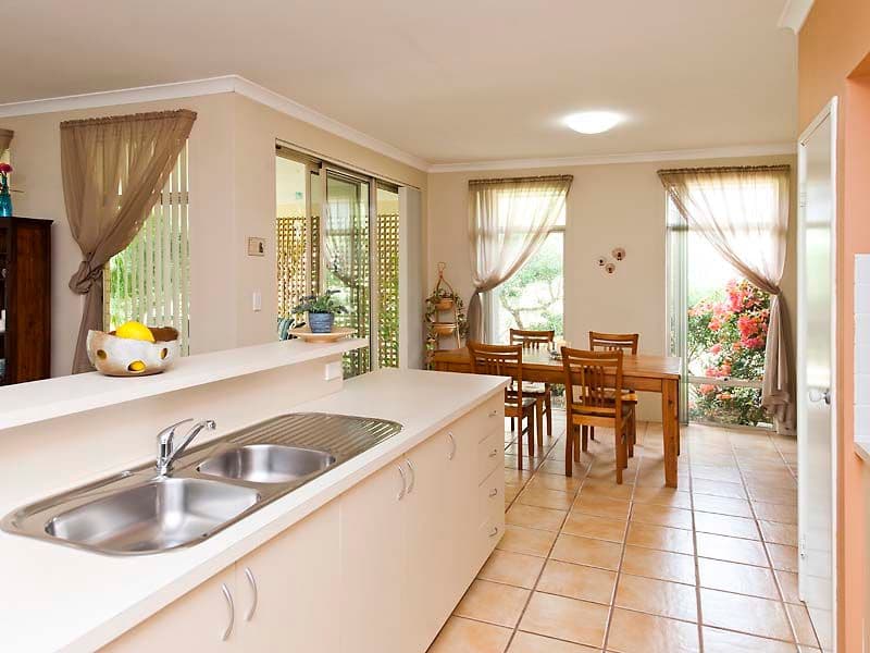 33 Valheru Avenue, ROCKINGHAM WA 6168, Rockingham - Thumbnail 7