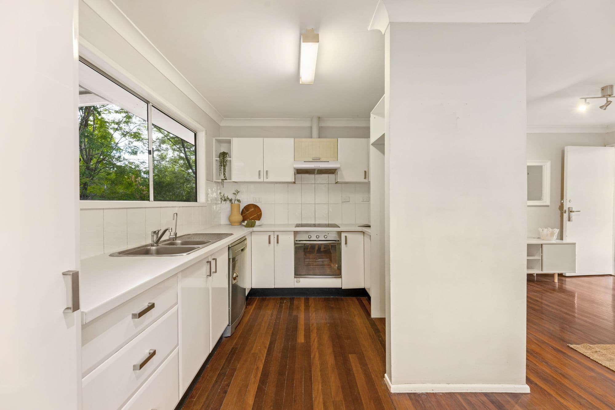 4 Boundary Road, Indooroopilly QLD 4068, Indooroopilly - Thumbnail 8
