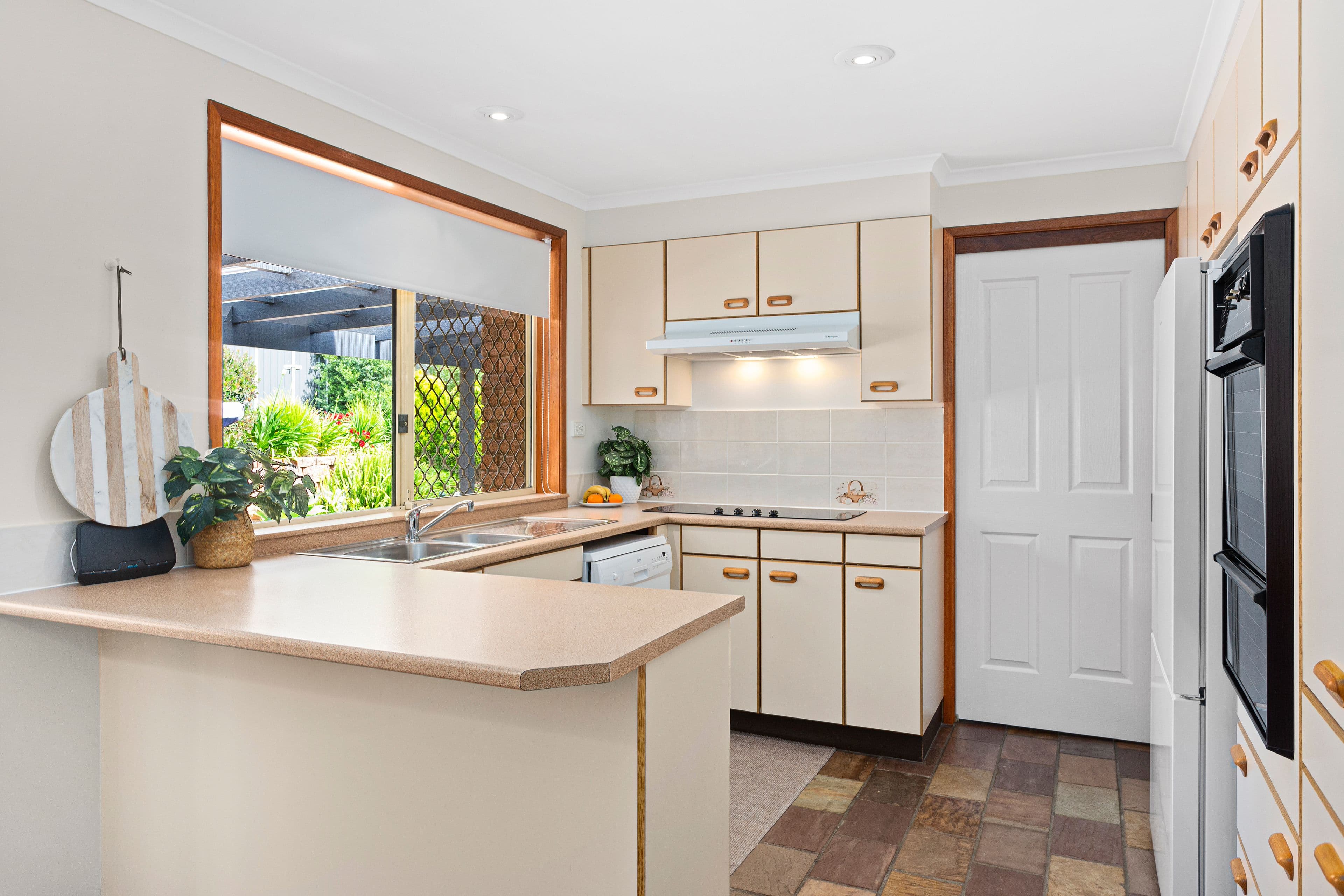 118 Hillside Drive, Albion Park NSW 2527, Albion Park - Thumbnail 2