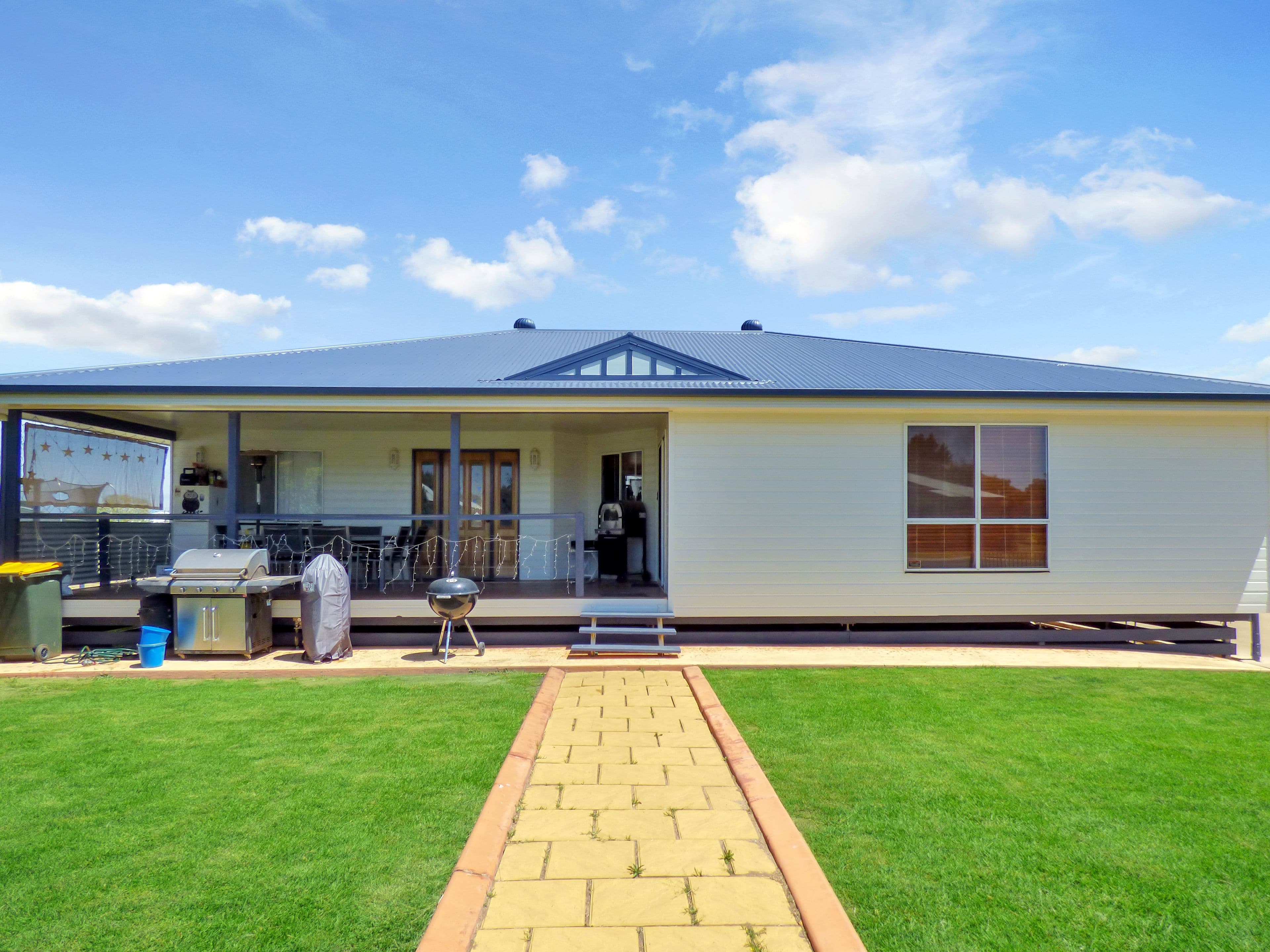 16 Karalee Court, Roma QLD 4455, Roma - Image 1