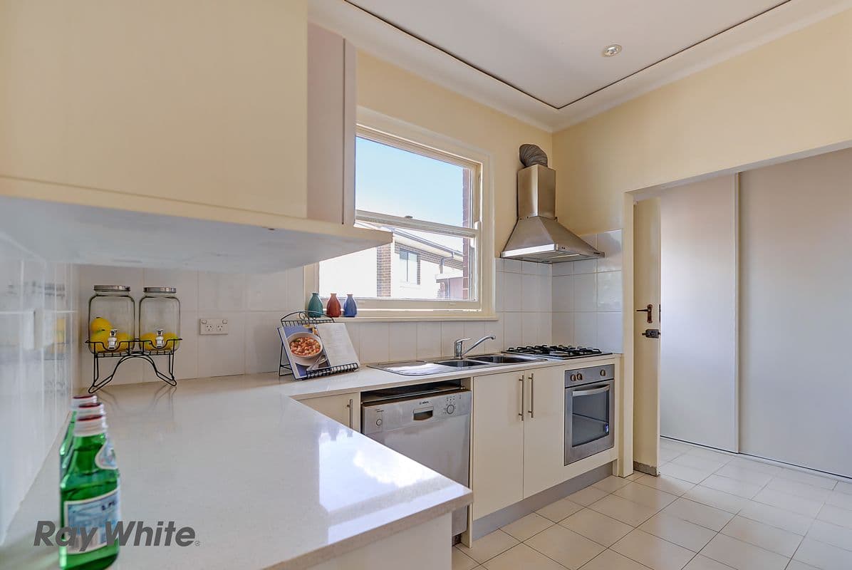 16 Colvin Crescent, Denistone East - Thumbnail 3