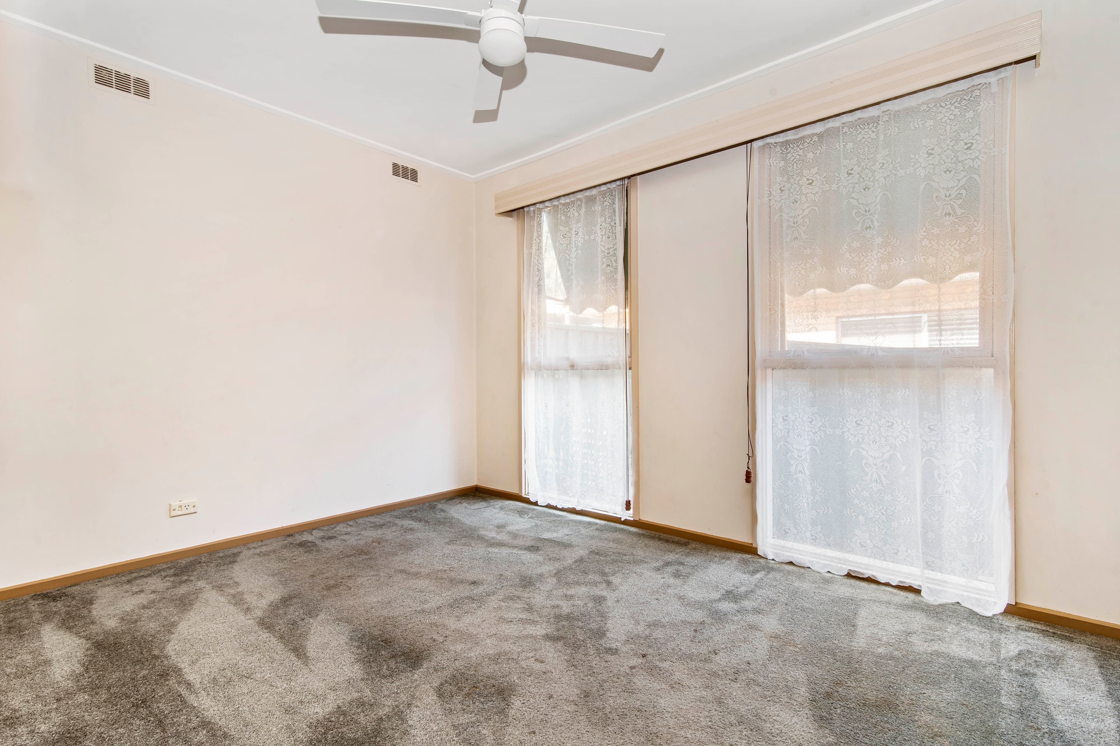 54 Speciman Hill Road, Golden Square VIC 3555, Golden Square - Thumbnail 4