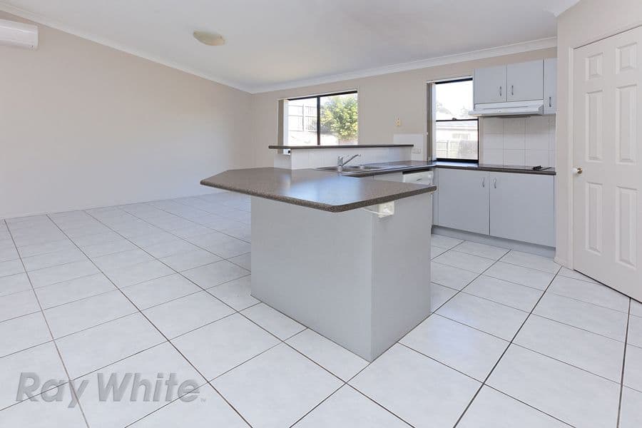 5 Pineview Place, SPRINGFIELD QLD 4300, Springfield - Thumbnail 2