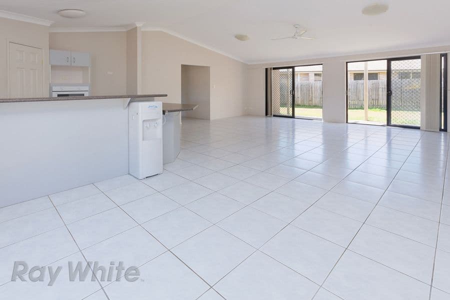 5 Pineview Place, SPRINGFIELD QLD 4300, Springfield - Thumbnail 4