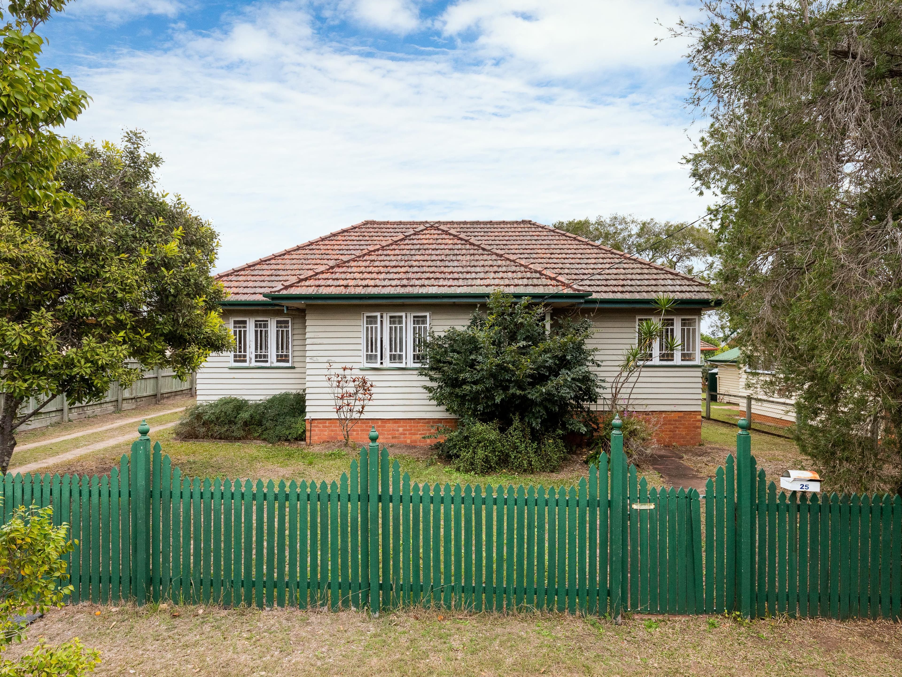 25-27 Bayview Terrace, Geebung QLD 4034, Geebung - Thumbnail 2