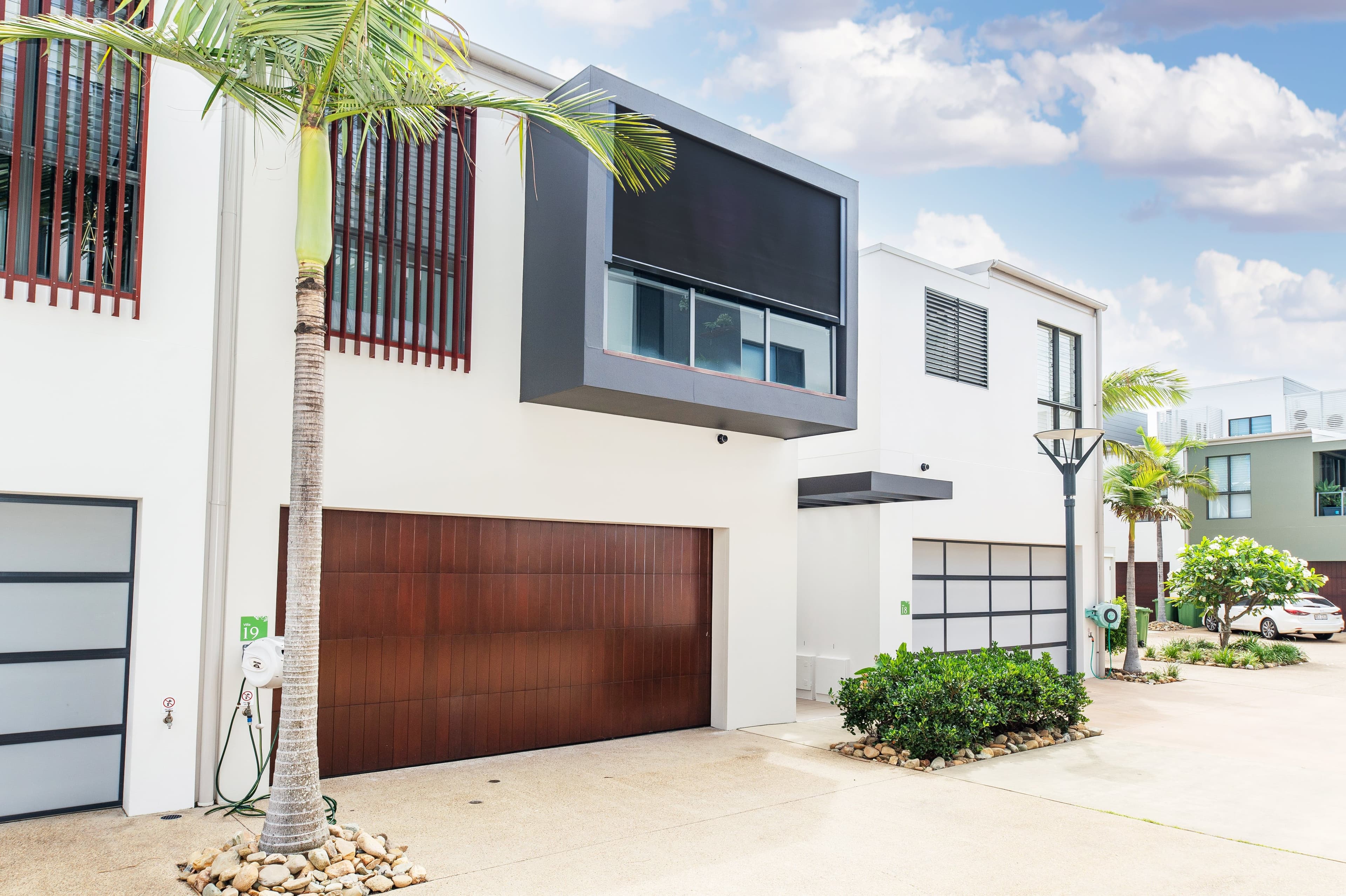 19 River Vista Way, Paradise Point QLD 4216, Paradise Point - Thumbnail 3