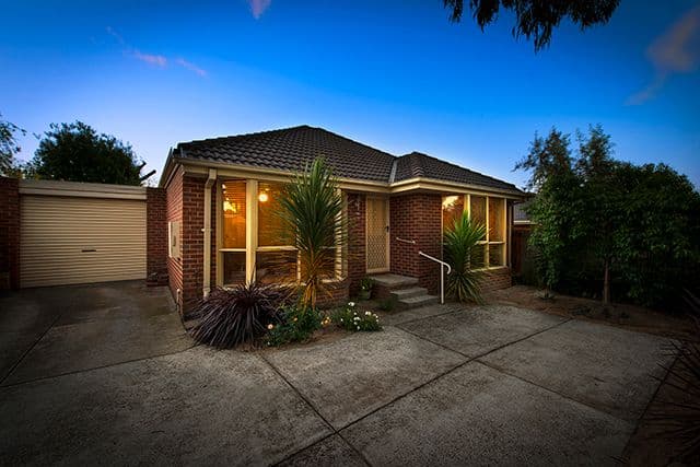 23 Sinclair Road, BAYSWATER VIC 3153, Bayswater - Image 1