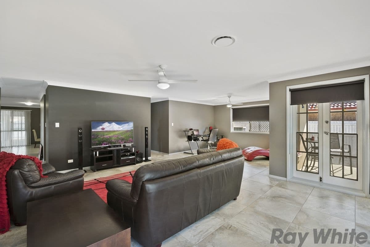 2 Courtney Street East, Rothwell QLD 4022, Rothwell - Thumbnail 5