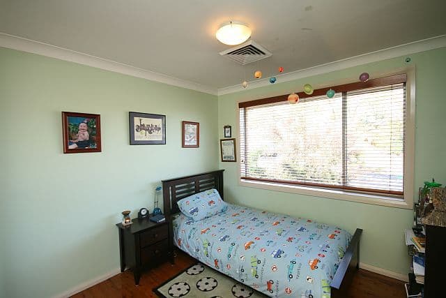 15 Lurnea Avenue, GEORGES HALL NSW 2198, Georges Hall - Thumbnail 8
