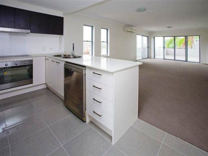 15 Duke Street, NUNDAH QLD 4012, Nundah - Thumbnail 2