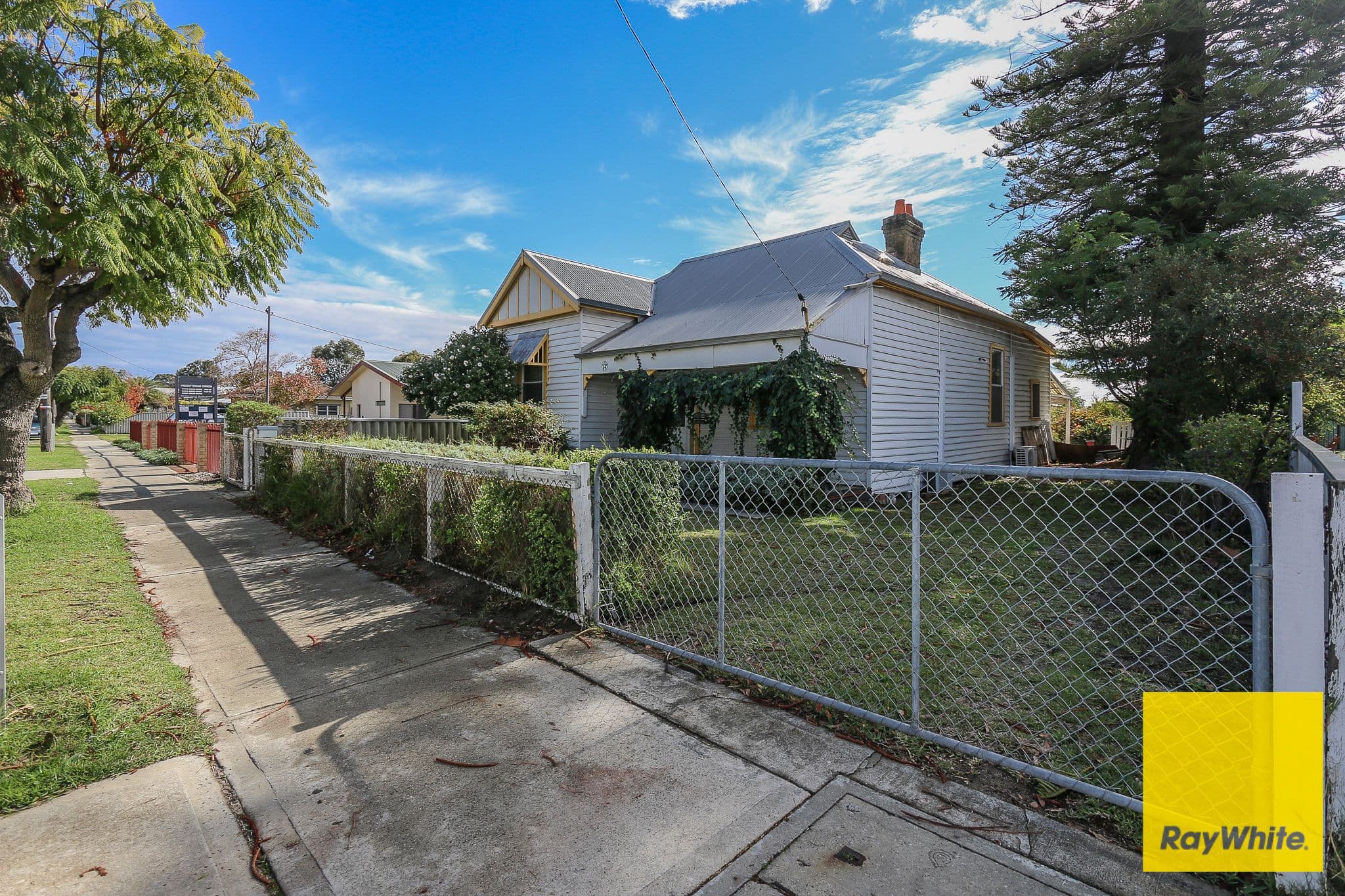 12 Broadway, Bassendean WA 6054, Bassendean - Image 1