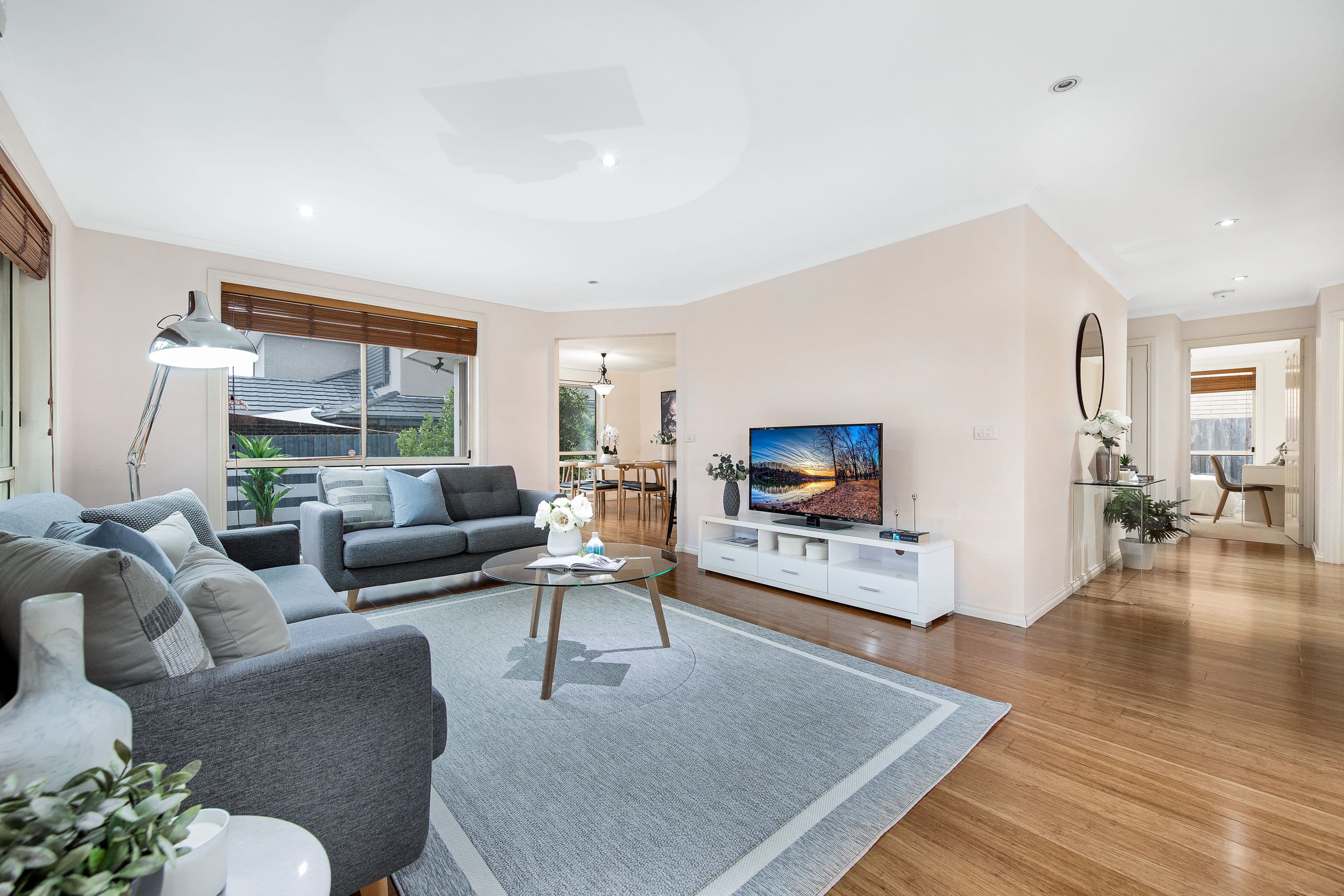 25 Parkhill Drive, Ashwood VIC 3147, Ashwood - Thumbnail 2