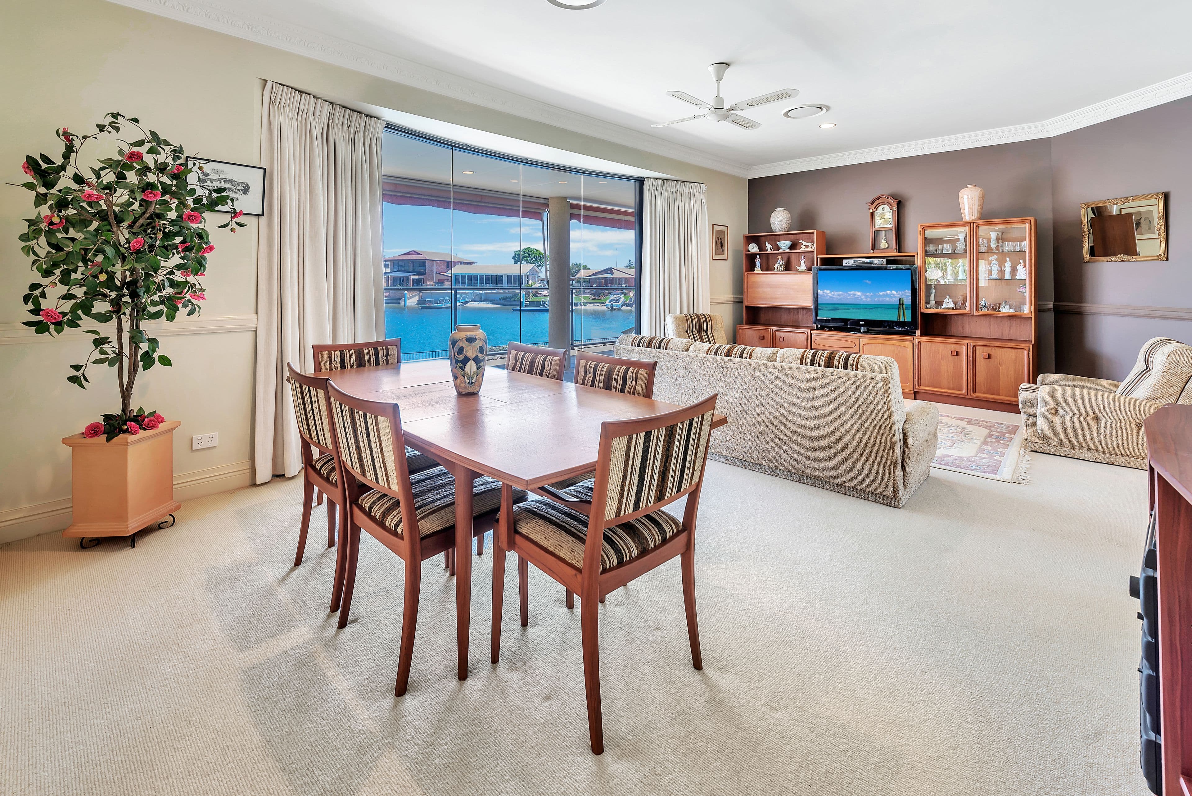 53 Seaspray Street, Paradise Point QLD 4216, Paradise Point - Thumbnail 7