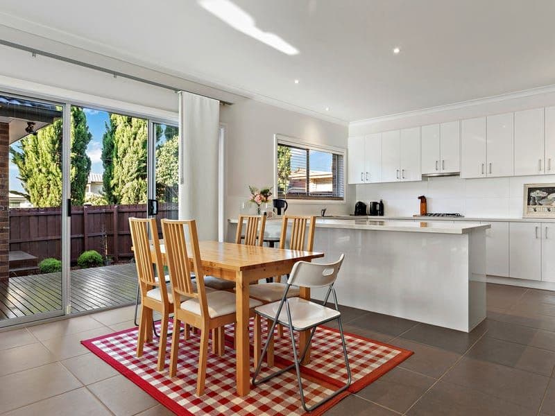14 Euroka Street, Chadstone VIC 3148, Chadstone - Thumbnail 4