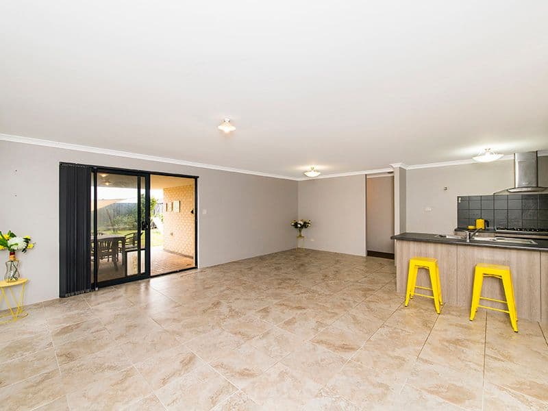 11 Prendergast Turn, Baldivis WA 6171, Baldivis - Thumbnail 3