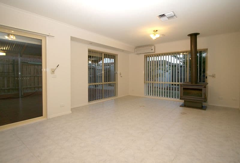 60 Border Drive, MILL PARK VIC 3082, Mill Park - Thumbnail 4