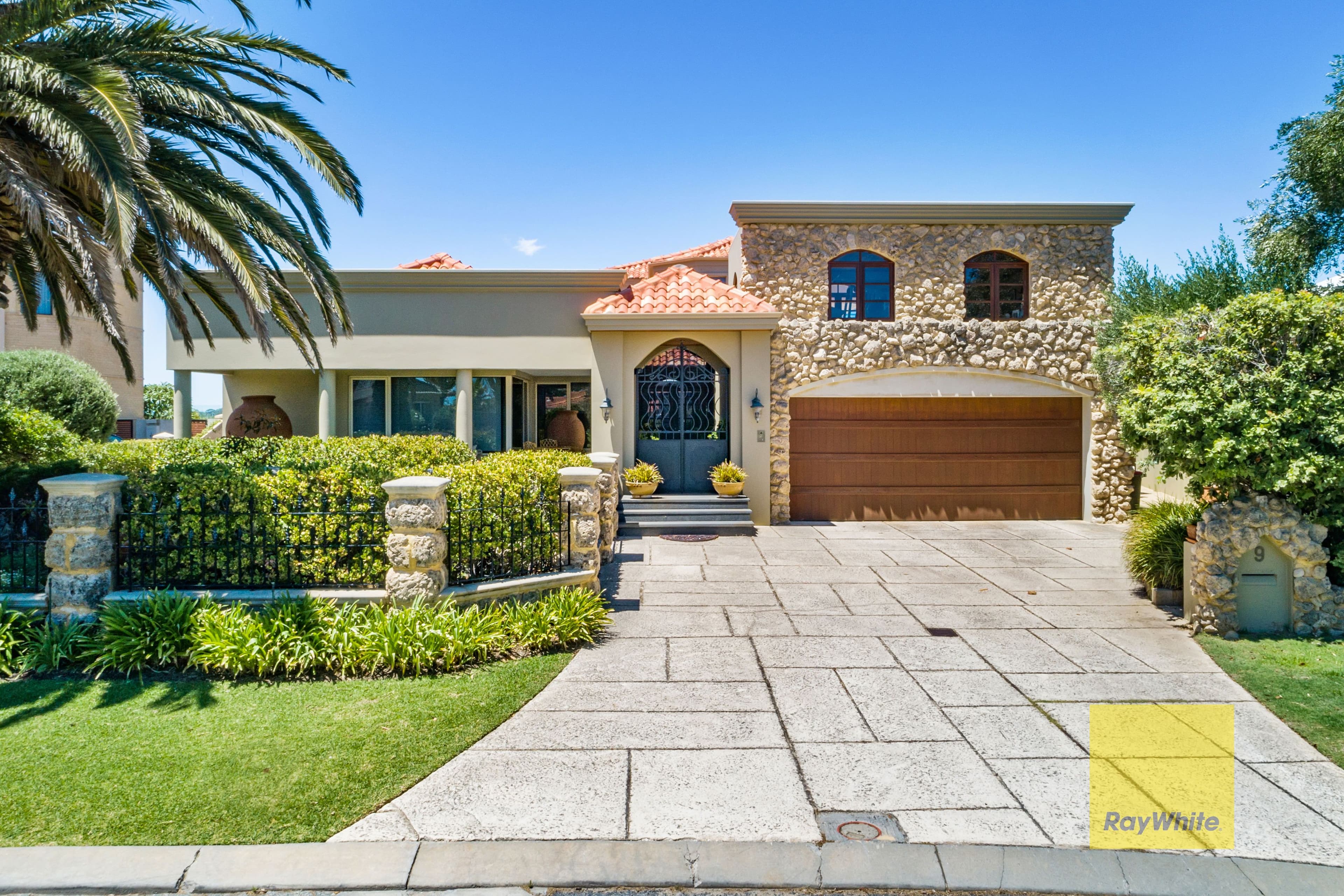 9 Riversea View, Mosman Park WA 6012, Mosman Park - Thumbnail 2