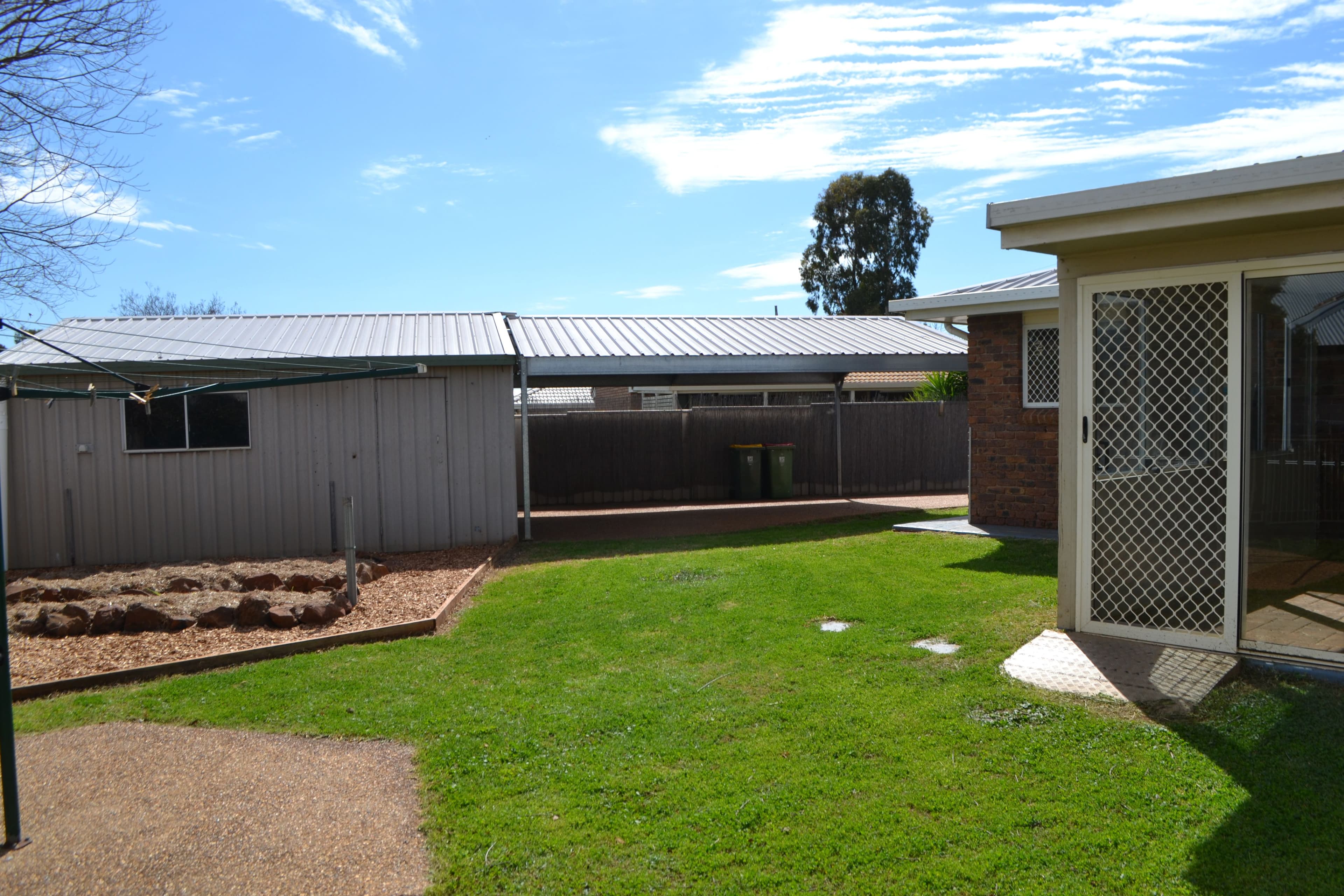 17 Hamlyn Road, Oakey QLD 4401, Oakey - Thumbnail 3