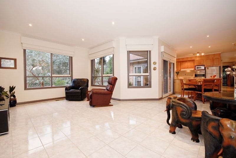 8 Brett Street, WARRANDYTE VIC 3113, Warrandyte - Thumbnail 2