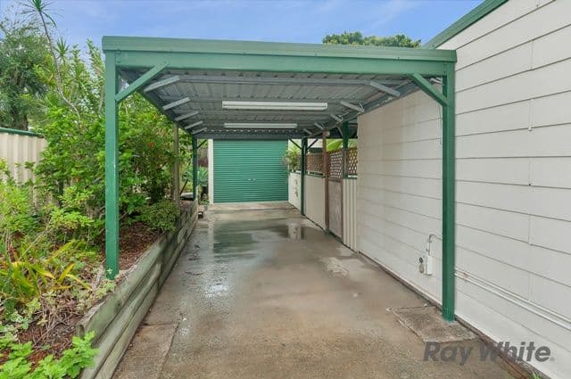 32 Glastonbury Drive, Bethania QLD 4205, Bethania - Thumbnail 2