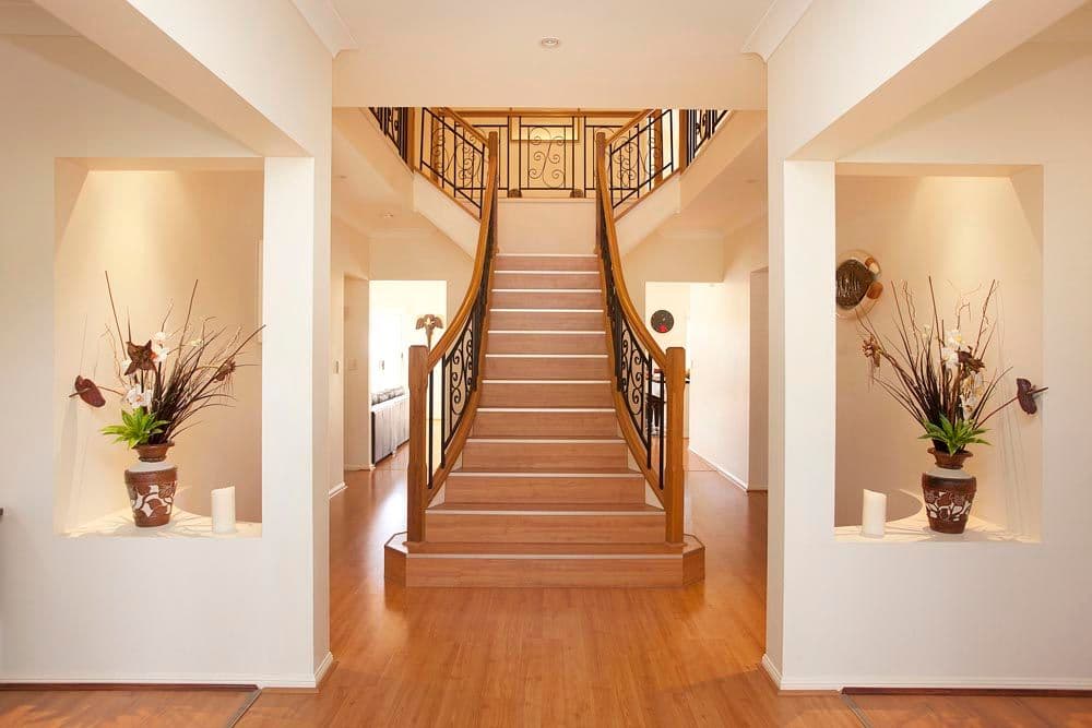 1 Brossard Court, MANSFIELD QLD 4122, Mansfield - Thumbnail 2