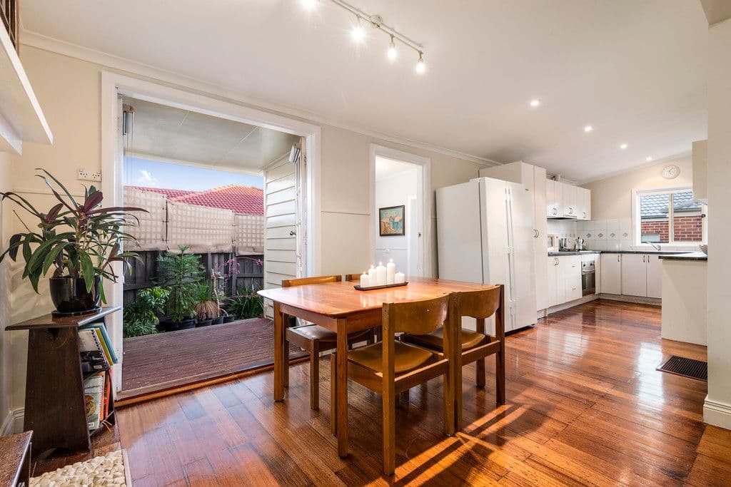 82 Manton Road, Clayton VIC 3168, Clayton - Thumbnail 4