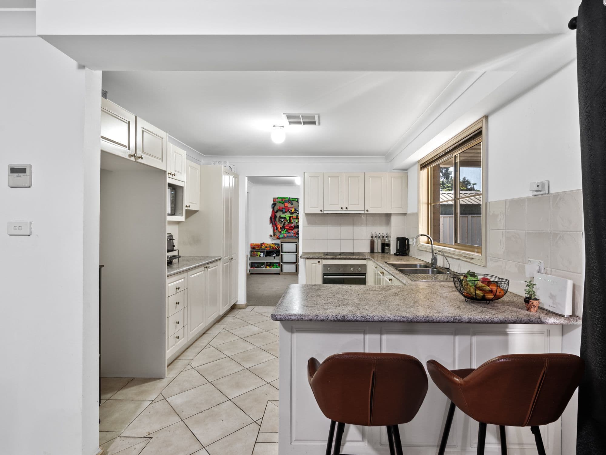 27 Thursday Place, Green Valley NSW 2168, Green Valley - Thumbnail 5