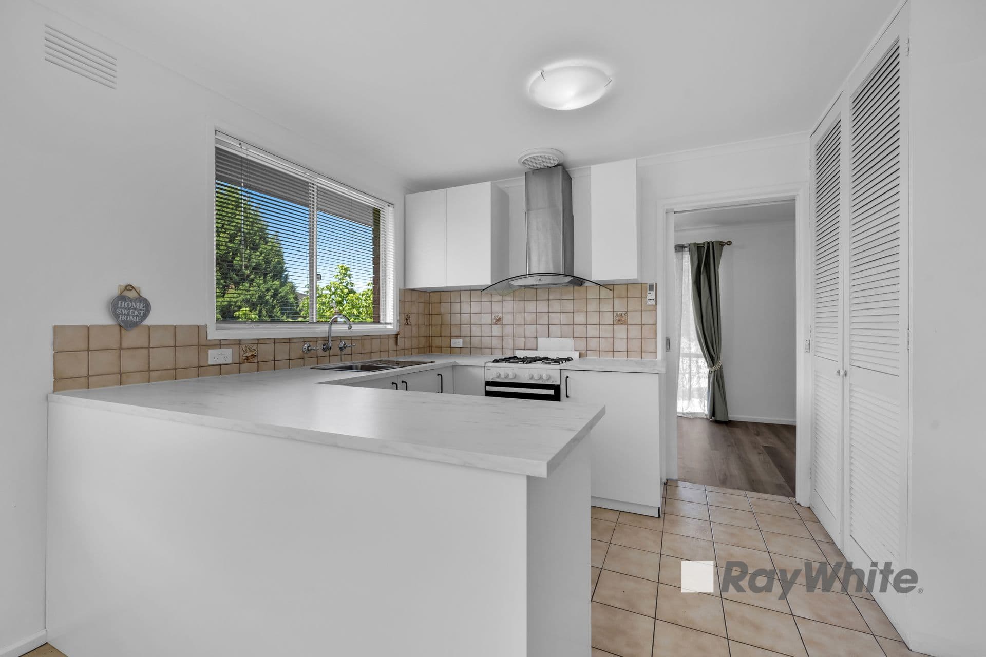 9 Prairie Court, Narre Warren VIC 3805, Narre Warren - Thumbnail 3