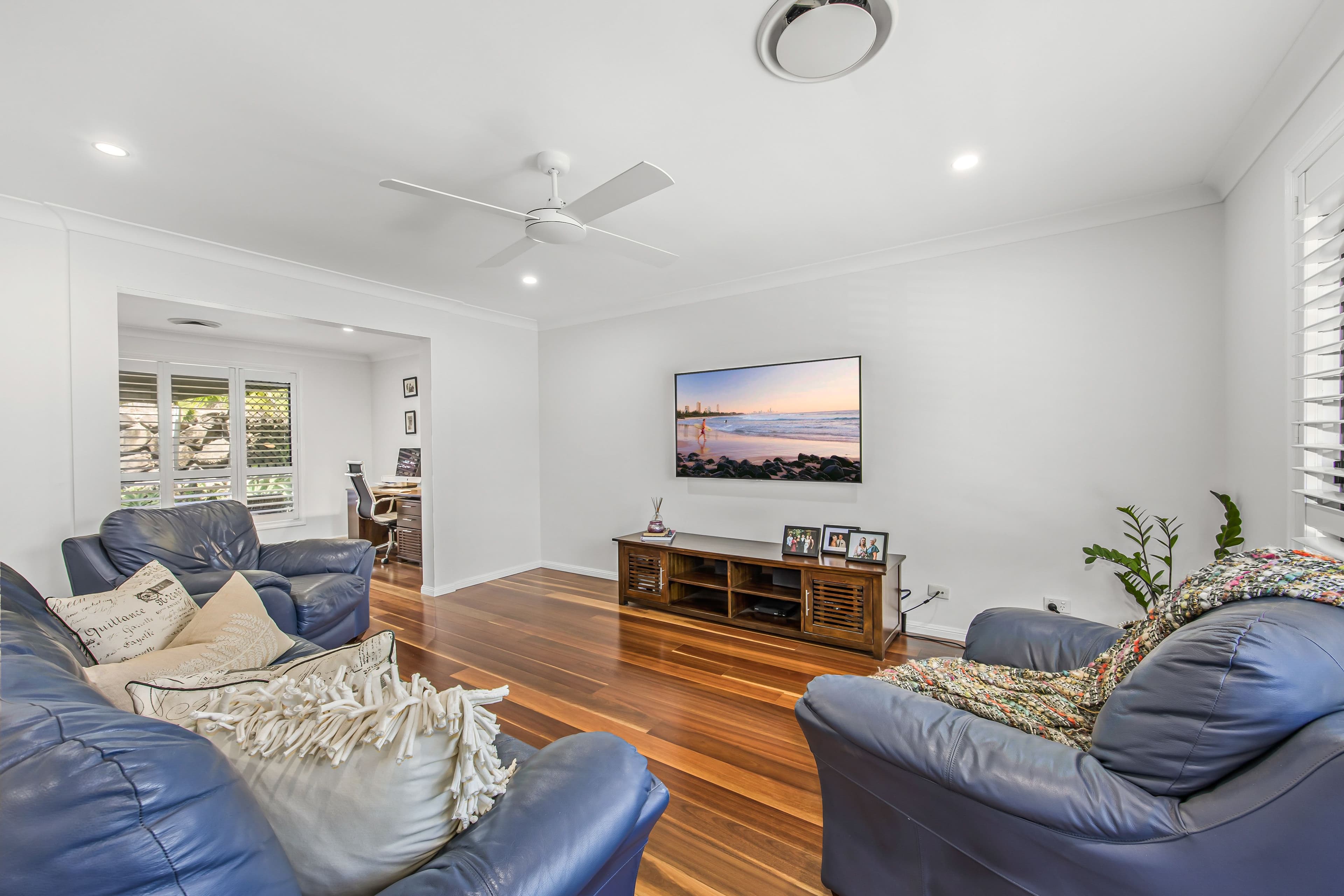 11 Watergum Parade, Molendinar QLD 4214, Molendinar - Thumbnail 6