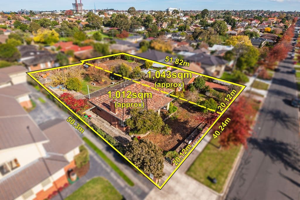 27 Clyde Street, BOX HILL NORTH VIC 3129, Box Hill North - Thumbnail 2