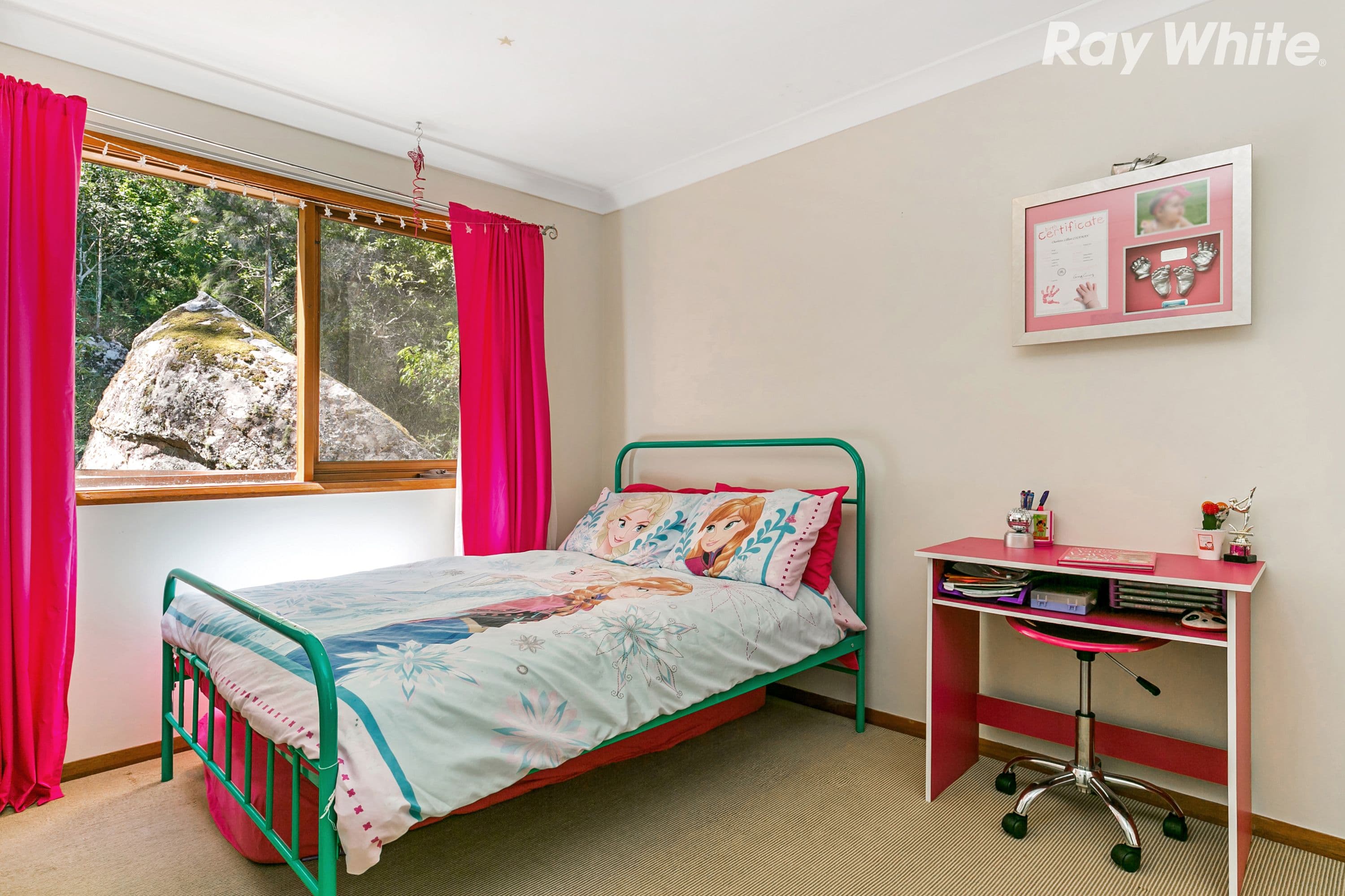 21 Treeview Place, Saratoga - Thumbnail 8