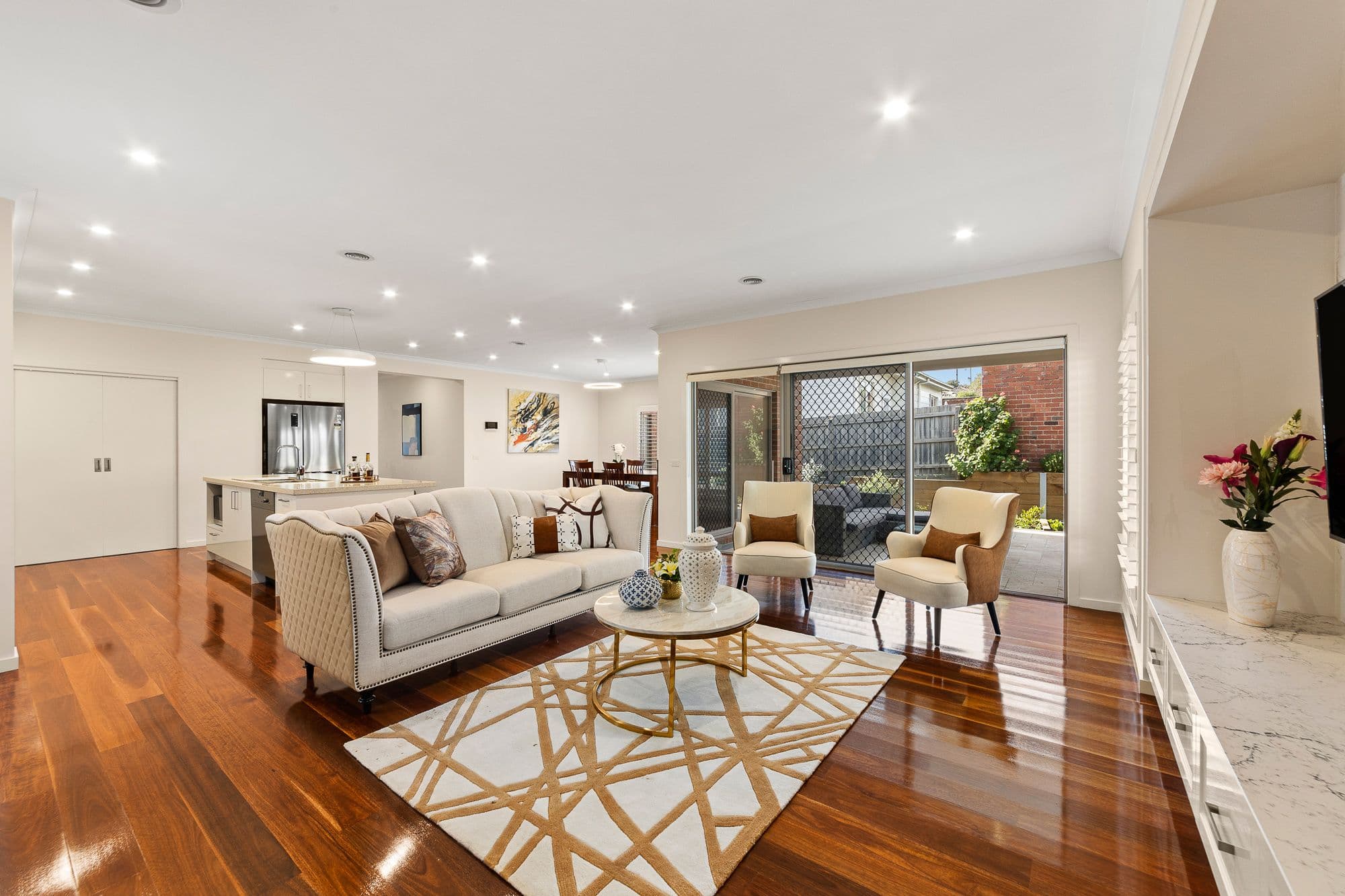 5 Rothsay Avenue, Burwood VIC 3125, Burwood - Thumbnail 2