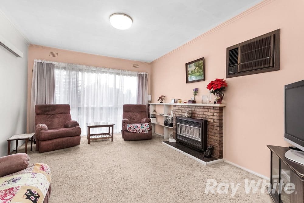 34 Tobias Avenue, Glen Waverley VIC 3150, Glen Waverley - Thumbnail 2