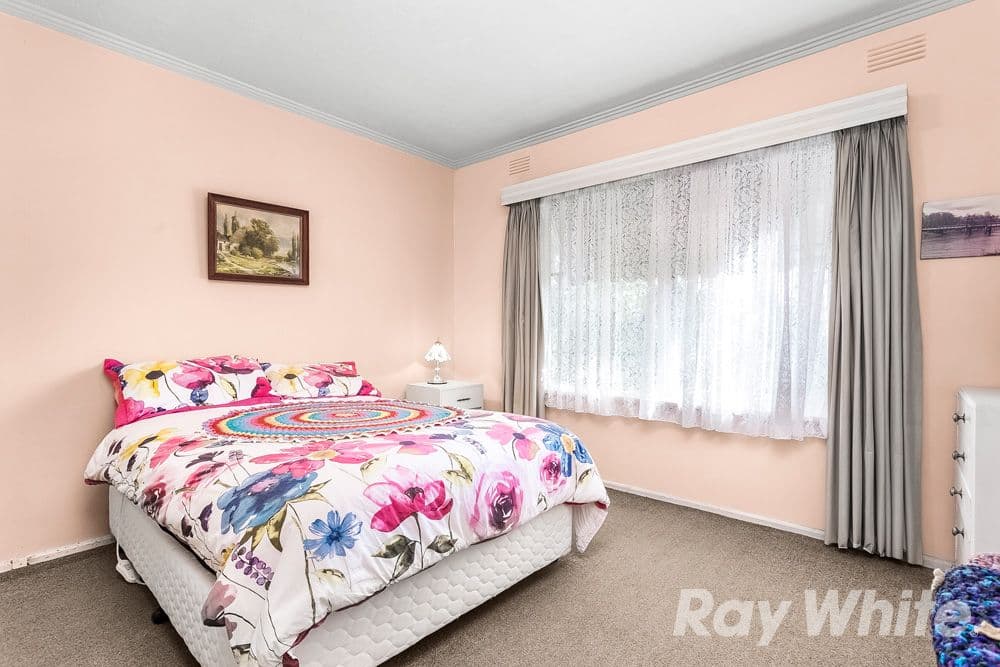 34 Tobias Avenue, Glen Waverley VIC 3150, Glen Waverley - Thumbnail 5